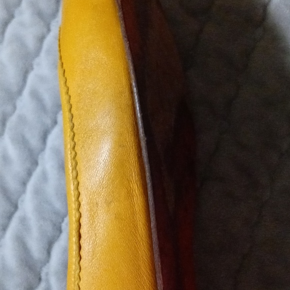 Flats - Picture 6 of 6